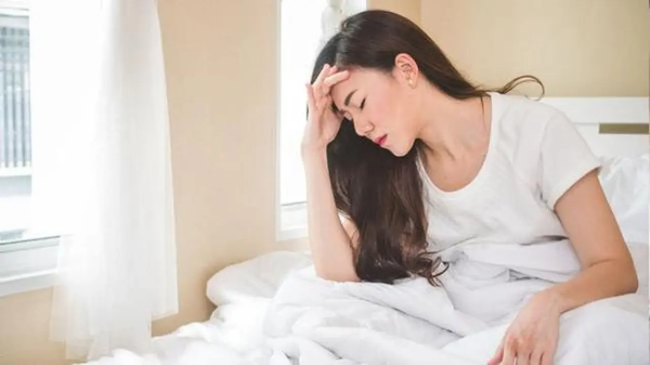 Kenali Penyebab Bangun Tidur dan Merasa Sakit Kepala