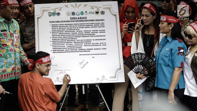 Sejumlah Artis dan Produser Deklarasikan Antinarkoba di Polres Jakarta Selatan