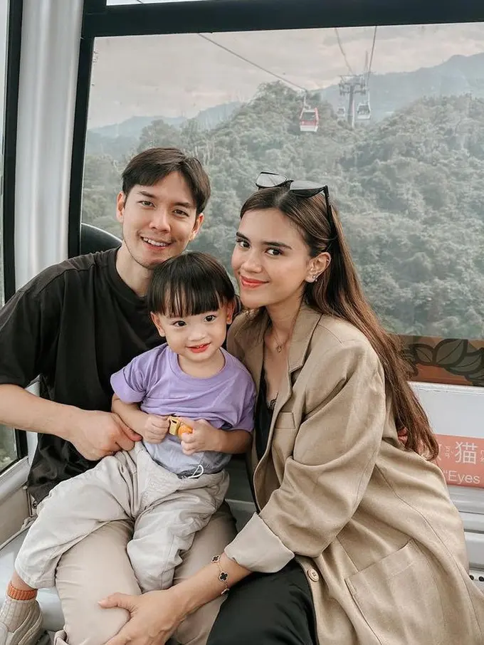 Gaya Audi Marissa Mudik Ke Kampung Halam Suami di Taiwan