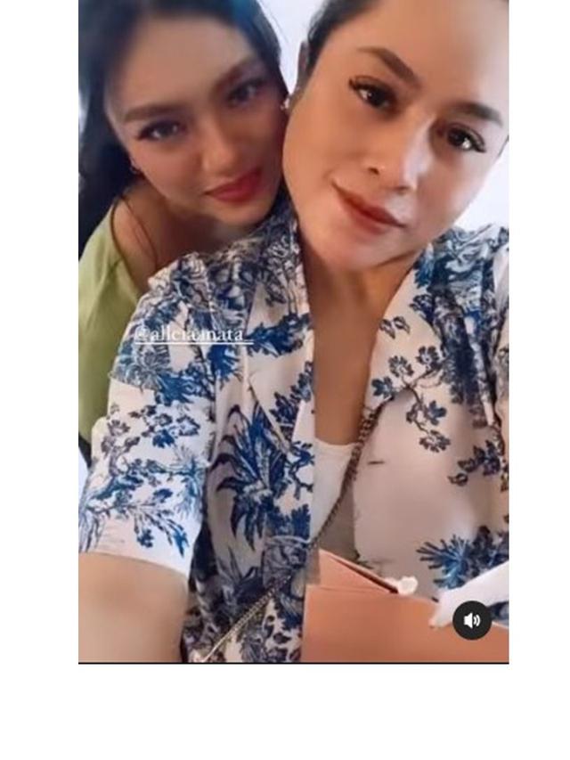 7 Potret Terbaru Alleia Putri Ariel NOAH, Debut Runway di JFW 2023