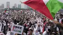Aksi Bela Palestina hari ini digelar sejumlah elemen masyarakat yang tergabung dalam Aliansi Rakyat Indonesia. (AP Photo/Dita Alangkara)