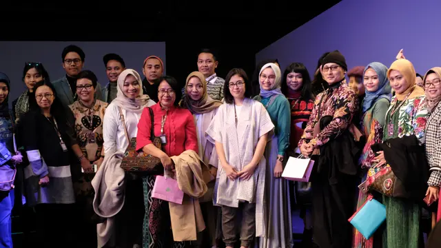 Koleksi modest fashion Kami di Seoul Fashion Kode 2018