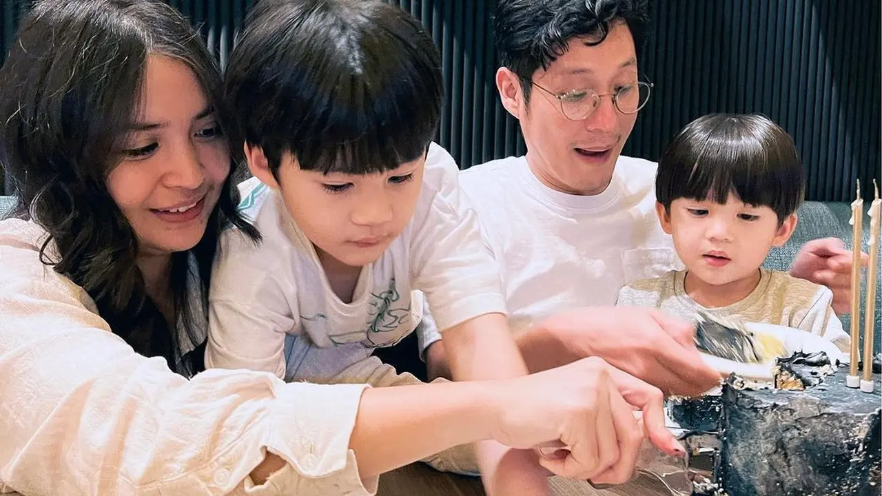 7 Momen Ulang Tahun Putri Titian Ke-31, Disebut Awet Muda Bak ABG