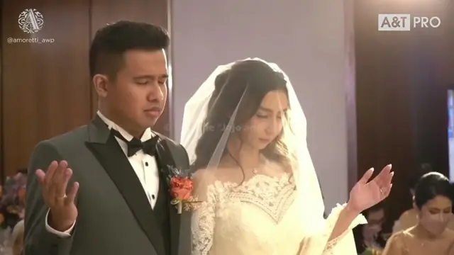 [Fimela] Joshua Suherman dan Clairine Clay