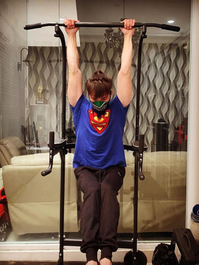 Makin Kekar, Ini 6 Potret Stefan William saat Olahraga