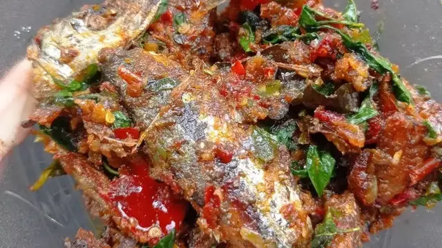 Resep sambal kemangi pindang. (dok. Cookpad @amatirmom)