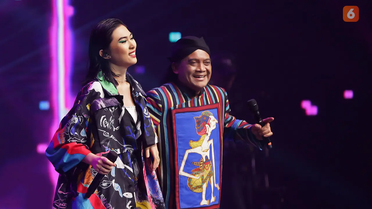 [Fimela] Isyana Sarasvati dan Didi Kempot