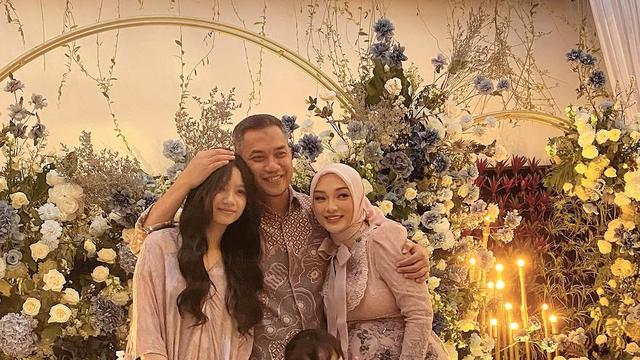 Momen Bahagia Zaskia Gotik di Tasyakuran 7 Bulan Kehamilannya, Tampil Memesona