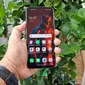 Penampilan Oppo Reno8 5G. (Liputan6.com/Agustinus M. Damar)