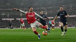 Empat gol Arsenal dicetak oleh Noni Madueke (11'), Gabriel Martinelli (19'), Jack Hunt (GBD) (23'), dan Gabriel Jesus (27'). (AFP/Glyn Kirk)
