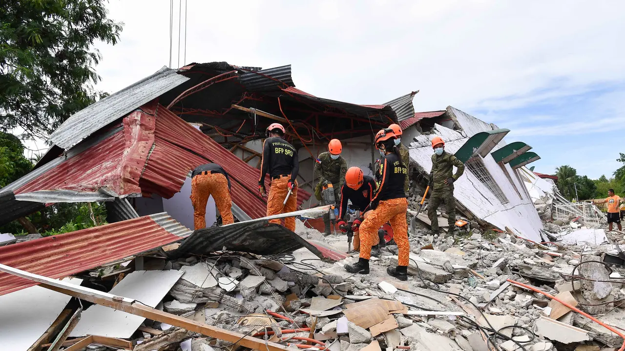 Gempa Filipina, Korban Tewas Bertambah Jadi 69 Orang