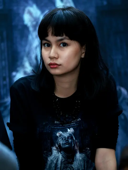 Naluri Raymond pun terpanggil melihat talenta yang dimiiki Rere, dalam hatinya, 'Anak ini memiliki kemampuan yang luar biasa di hadapan publik,' katanya. (Wimbarsana Kewas/Bintang.com) 