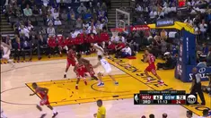 Berita video Stephen Curry menorehkan 22 poin dalam laga Golden State Warriors menghadapi Houston Rockets, Rabu (18/10/2017) pagi hari WIB.