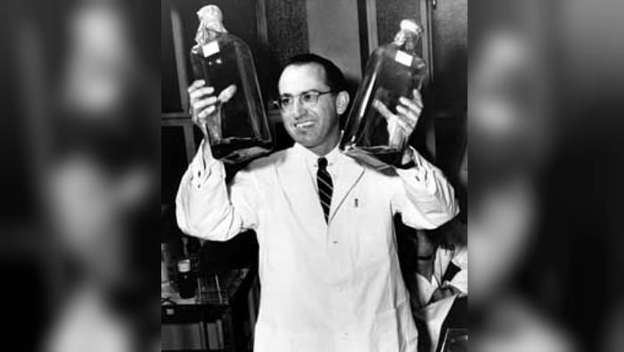 Jonas Salk, penemu vaksin polio suntik (IPV) (Wikipedia/Public Domain)