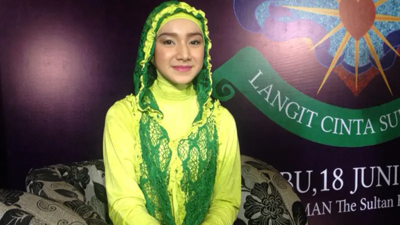 Indri Giani Ingin Punya Anak Setelah Ibadah Haji