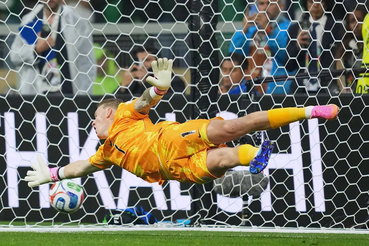 Inggris Menang Dramatis atas Meksiko