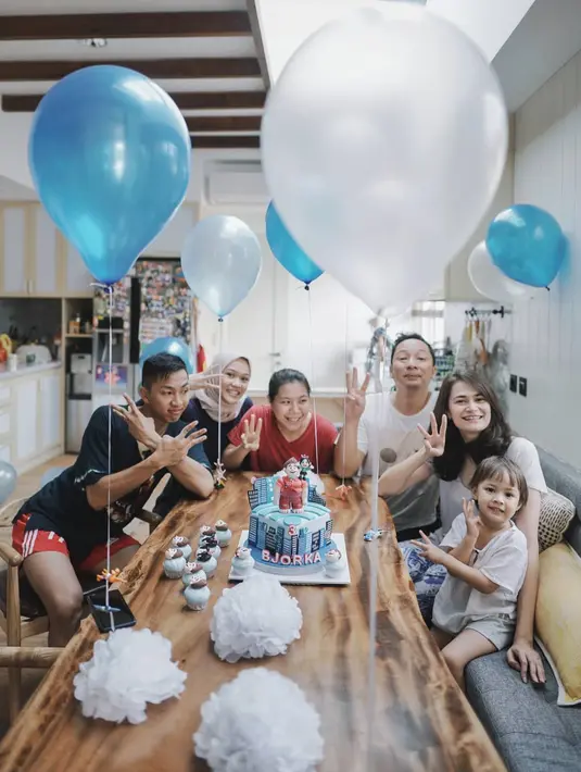 (Instagram/ringgoagus)