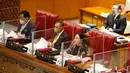 Ketua DPR Puan Maharani  memimpin rapat paripurna ke-19 masa persidangan IV tahun sidang 2021-2022 Nusantara II, Kompleks Parlemen MPR/DPR-DPD, Senayan, Jakarta, Selasa (12/4/2022). (Liputan6.com/Angga Yuniar)