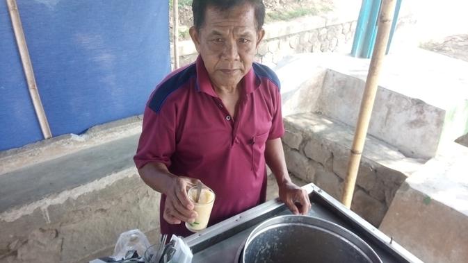 Saat melintas di jalan jalur selatan Kulonprogo hati-hati karena ada Es Tape Bok Begal yang terkenal di Panjatan, Kulonprogo. Bok atau Brog yang bagi warga sekitar dan orang Jawa menyebutnya untuk jembatan