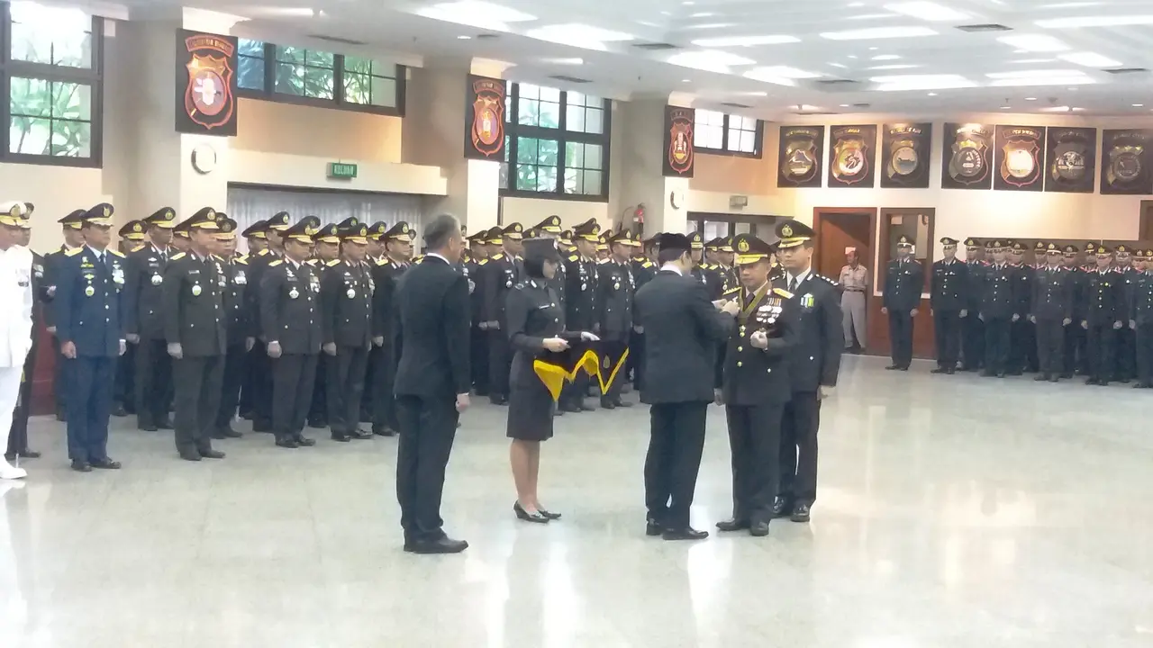 20161007-kapolri-jakarta-bintang bhayangkara utama