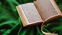 Ilustrasi Alquran (dok. unsplash/ali burhan)