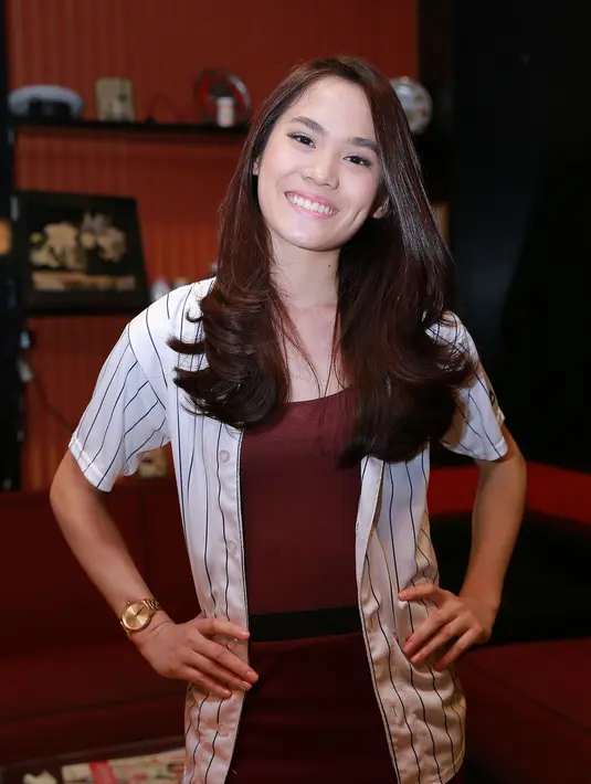 Gadis yang masih berusia 18 tahun ini memiliki peran di balik layar dalam film ‘Cai Lan Gong’ dimana ia merupakan sang produser di film bergenre horor ini. (Galih W. Satria/Bintang.com)