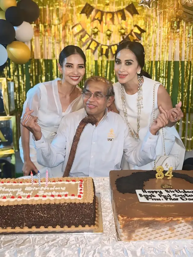 Potret perayaan ulang tahun ke-84 Ayah Diah Permatasari (Sumber: Instagram/@dps_diahpermatasari)