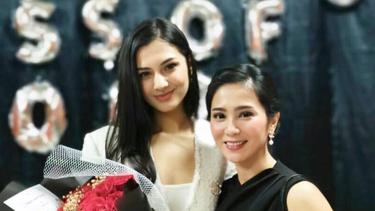 Cantiknya Anak Sambung Bunga Zainal News Entertainment Fimela Com