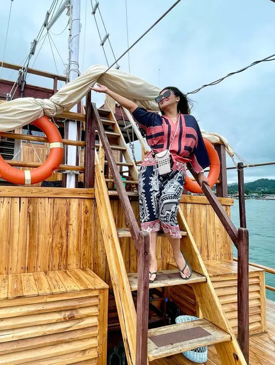 Bella Saphira (Instagram/bellasaphiraofficial)