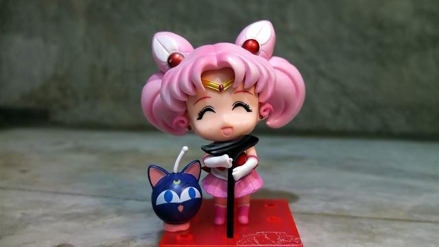 Ilustrasi Sailor Chibi Moon dalam manga-anime Sailor Moon
