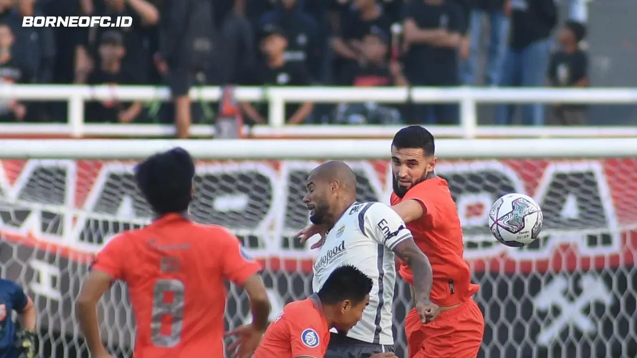 Borneo FC Vs Persib Bandung di BRI Liga 1 2022/2023.