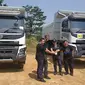 Setelah menghadirkan teknologi power steering, Volvo Trucks Indonesia kembali memperkenalkan Volvo Dynamic Steering. (Arief / Liputan6.com)