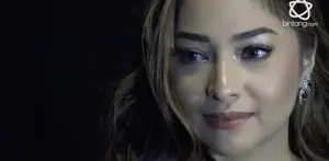 Saat Syuting Film Horor Gasing Tengkorak, Nikita Willy Suka Pegang Bunga Melati.