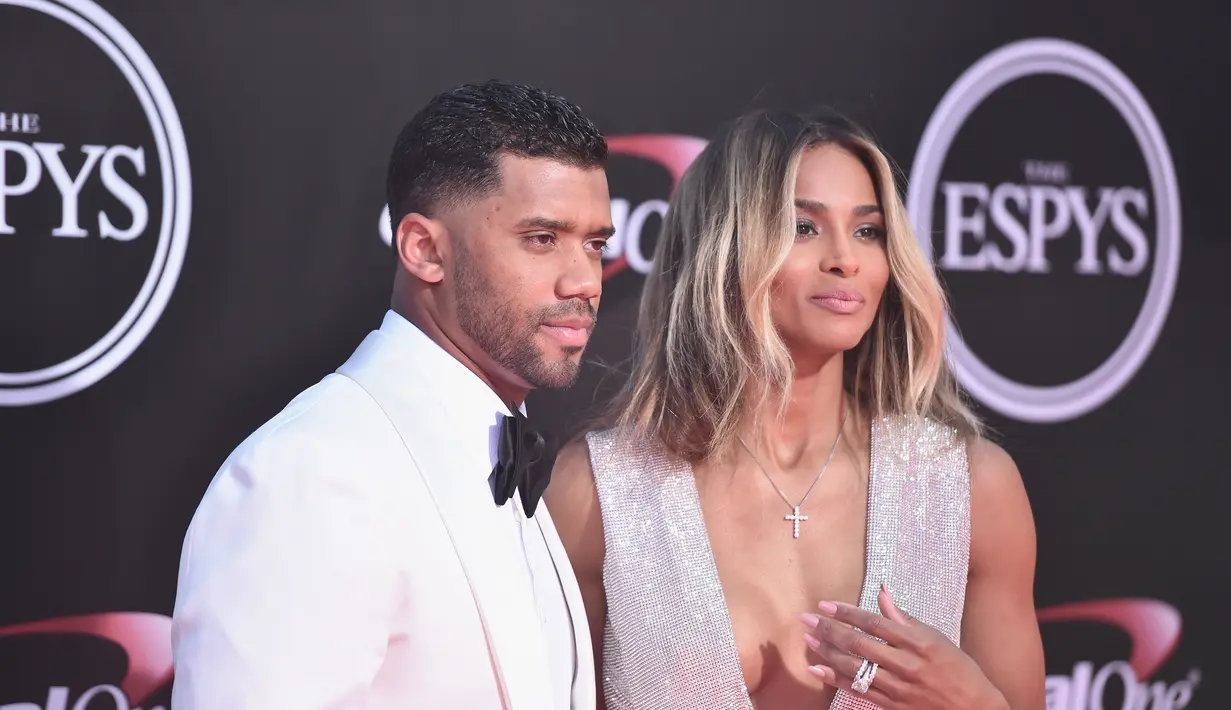 Penyanyi aliran musik R&B, Ciara baru saja menikah dengan atlet footbal asal Amerika Serikat, Russel Wilson. (AFP/Bintang.com)