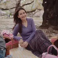 Intip potret cantik Ayu Ting-Ting yang mirip Song Hye Kyo saat di Jepang (@ayutingting92)