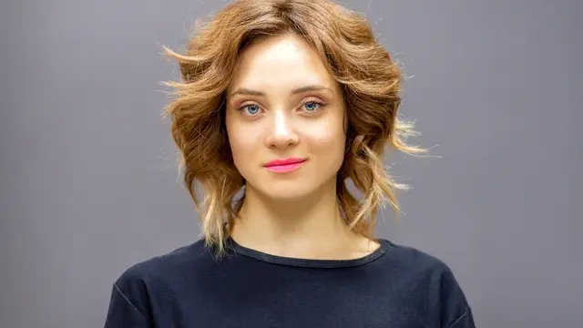 Tren Rambut Pendek Cantik dari Waktu ke Waktu