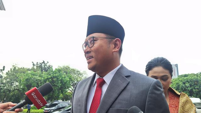 Ketua DPD Partai Gerindra Jawa Tengah, Sudaryono saat tiba di Istana Negara Jakarta, Kamis (18/7/2024).
