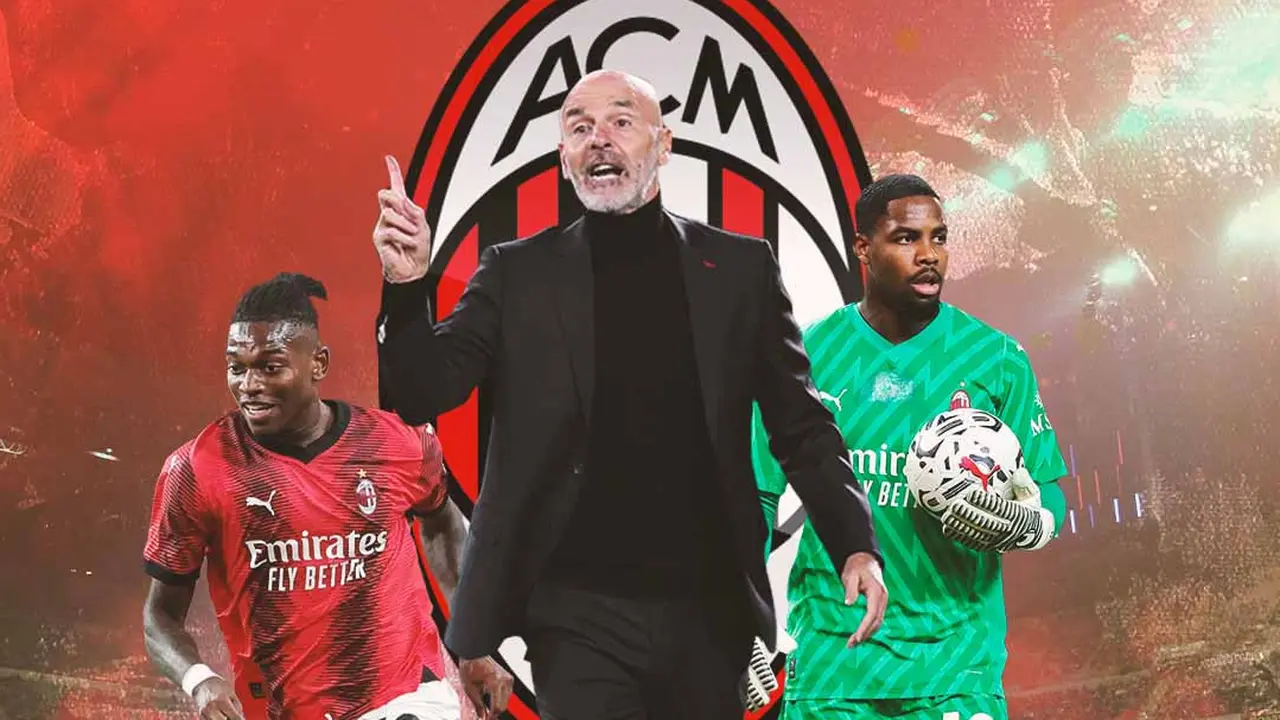 AC Milan - Stefano Pioli Diapit Rafael Leao dan Mike Maignan
