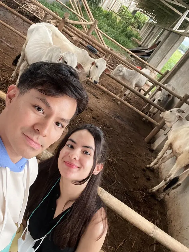 7 Potret Liburan Steffi Zamora dan Fero Walandouw di Manado, Mesra Banget