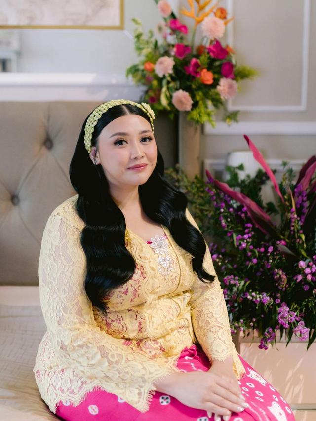 8 Gaya Clarissa Putri Pakai Kebaya saat Siraman-Midodareni Jelang Menikah, Kental Nuansa Adat Jawa