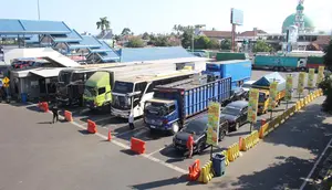 Kapasitas Penyeberangan Ditambah Buat Urai Kemacetan Menuju Pelabuhan Ketapang