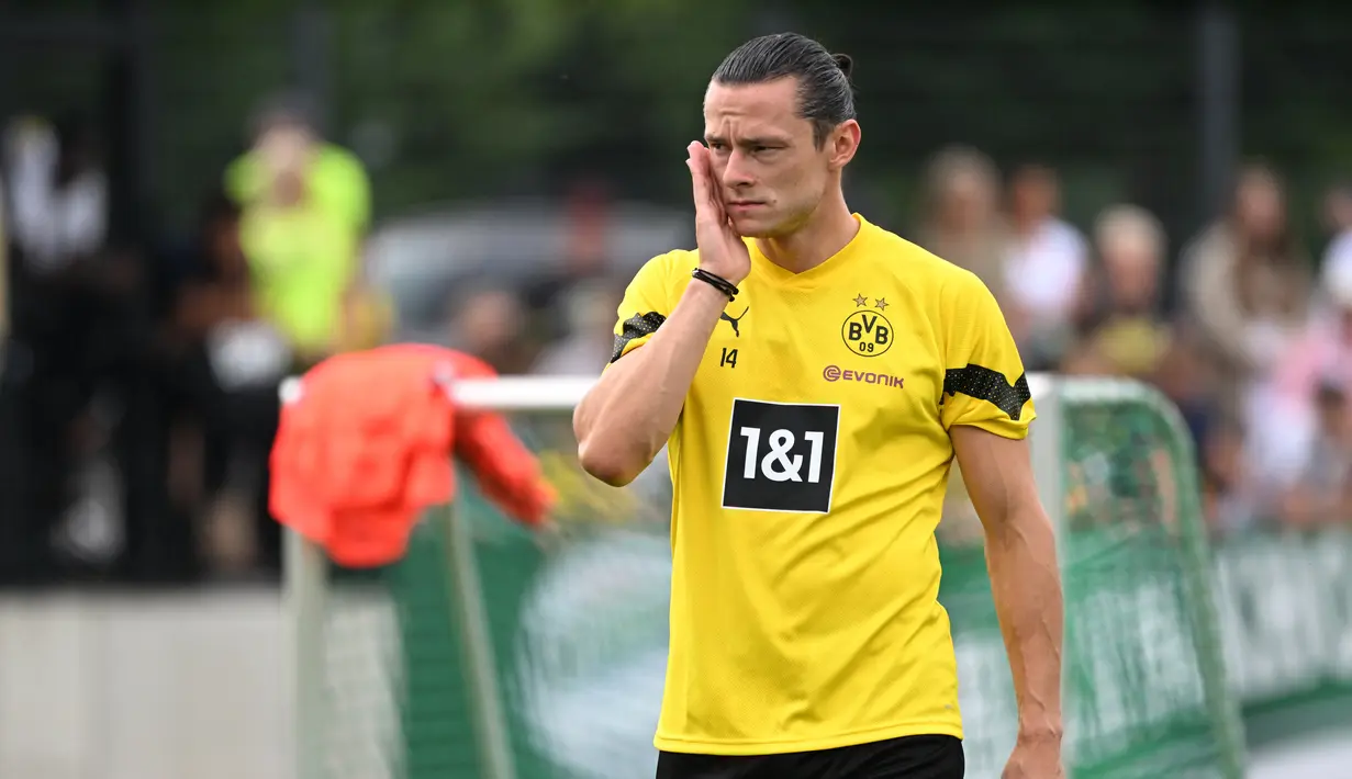 Nico Schulz sudah berstatus tanpa klub sejak dilepas Borussia Dortmund tahun lalu. Schulz telah menghabiskan waktu berlatih dengan Sheffield Wednesday menjelang akhir musim lalu, meskipun klub memilih untuk tidak mengontraknya setelah mendapat reaksi keras dari para penggemar. (Ina FASSBENDER / AFP)
