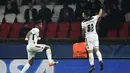 Pemain Ludogorets, Wanderson, mencetak gol kedua ke gawang PSG dalam laga Grup Liga Champions di Stadion Parc des Princes, Paris, (6/12/2016).  (AFP/Miguel Medina)