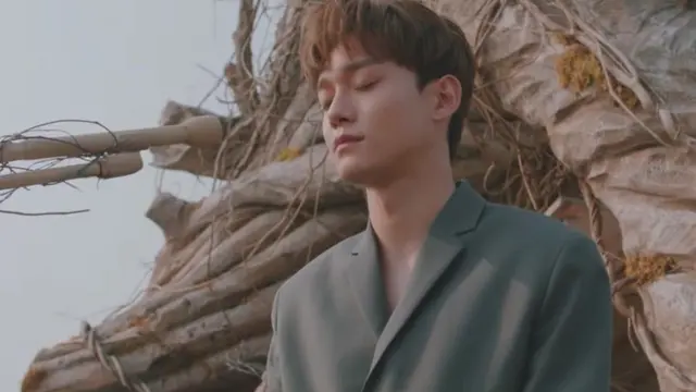 Chen EXO