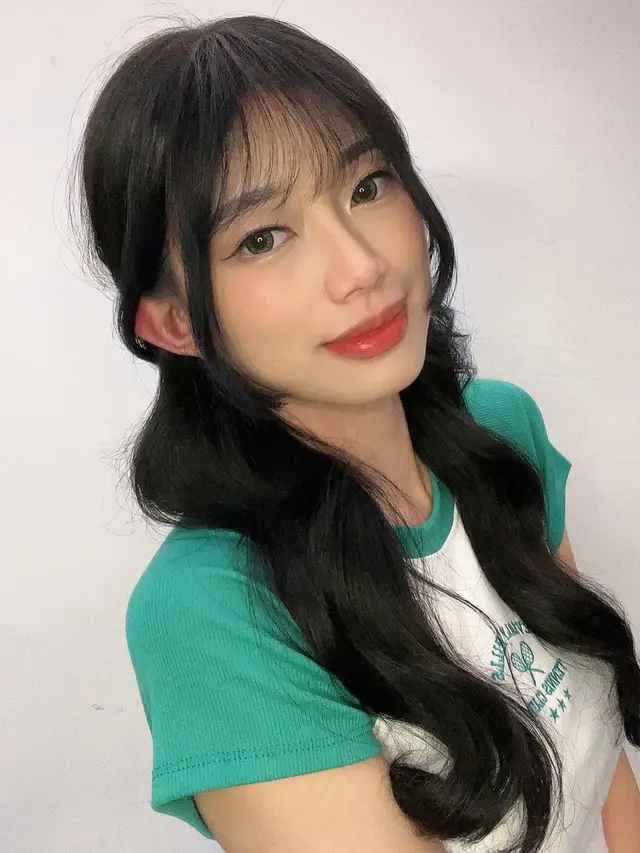 Desy Genoveva Mirip Suzy