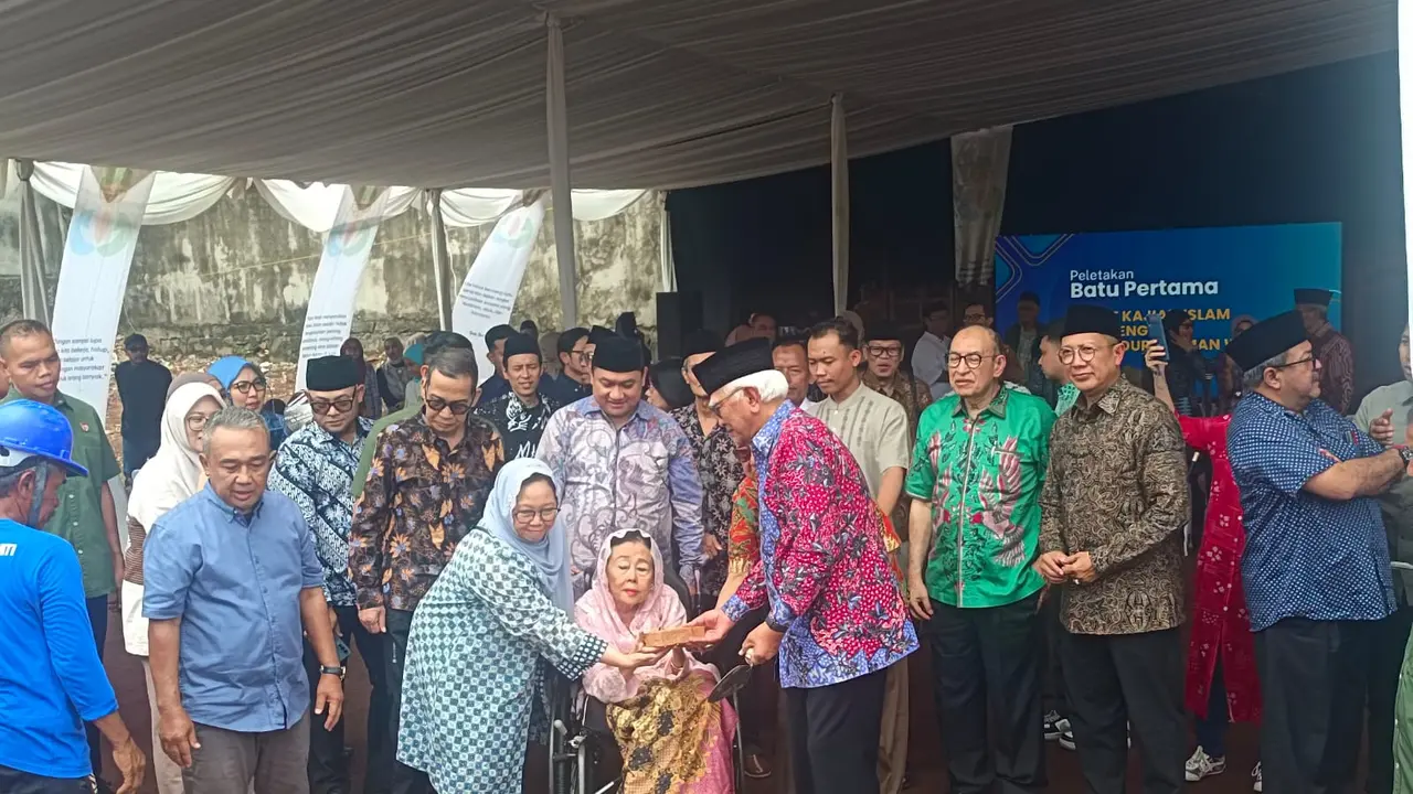 Istri Gus Dur, Sinta Nuriyah Abdurrahman Wahid.