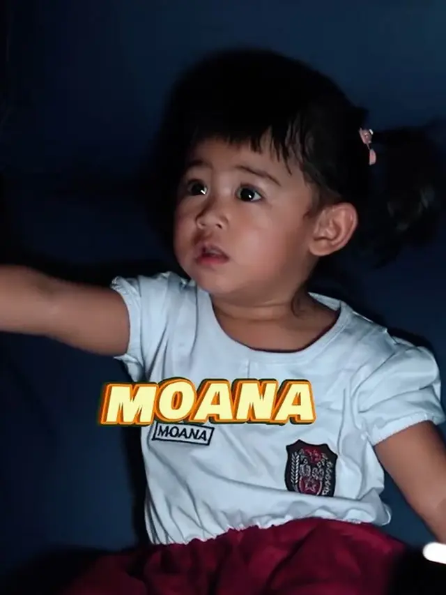 Anak artis pakai seragam SD (Instagram/falconpictures)