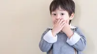 Kenali penyebab speech delay. /copyright&nbsp;https://www.fimela.com/parenting/read/5465353/7-tips-agar-anak-tidak-terlambat-bicara-atau-mengalami-speech-delay