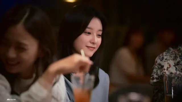 Kim Ji Won dalam My Liberation Notes. (JTBC via Soompi)