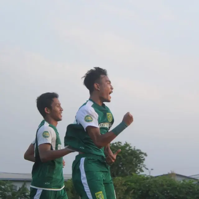 5 Potret Brylian Aldama saat Jadi Pemain Persebaya, Dirumorkan Kembali